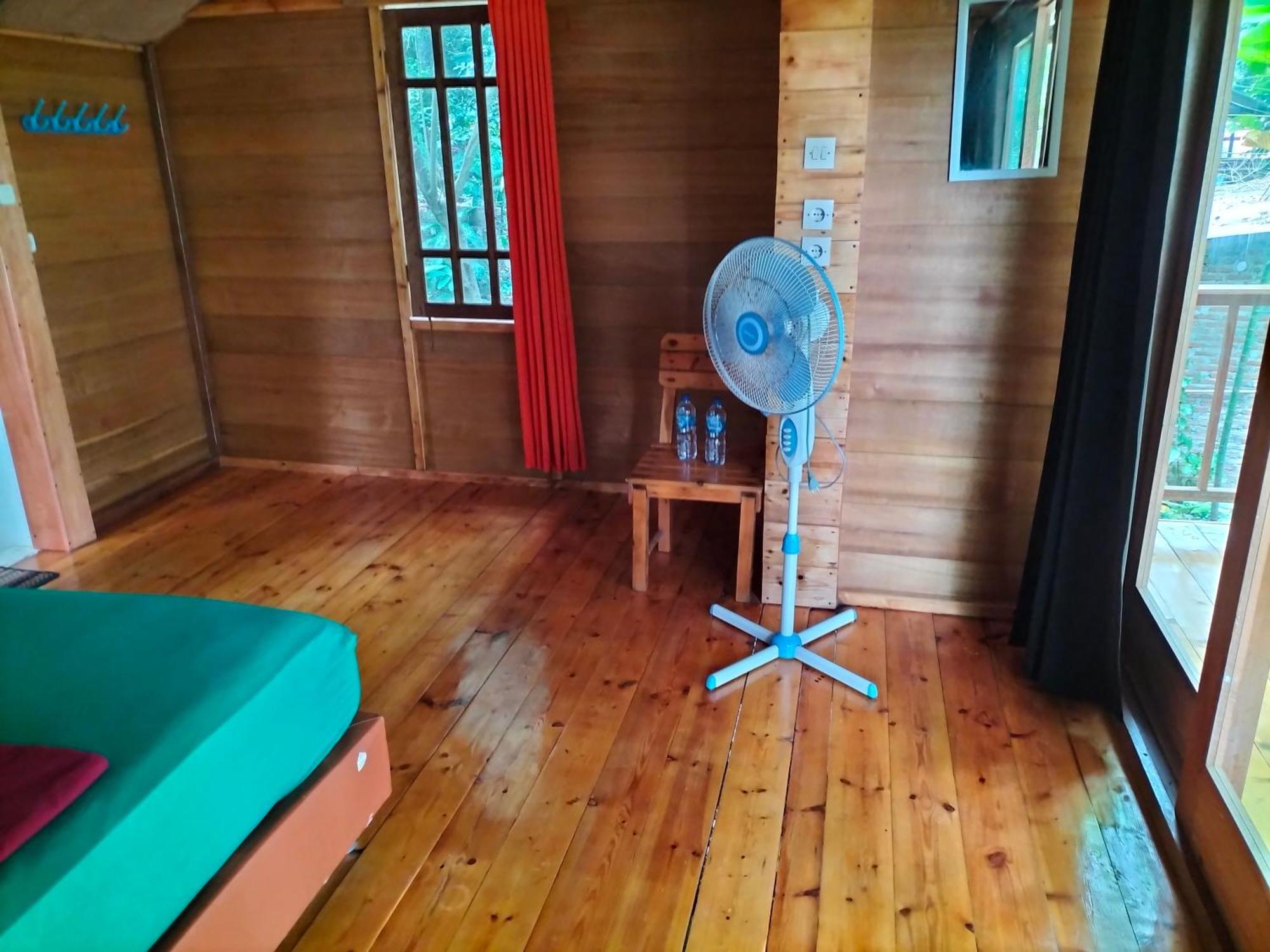 Santi Garden Bungalows Iboih Eksteriør billede