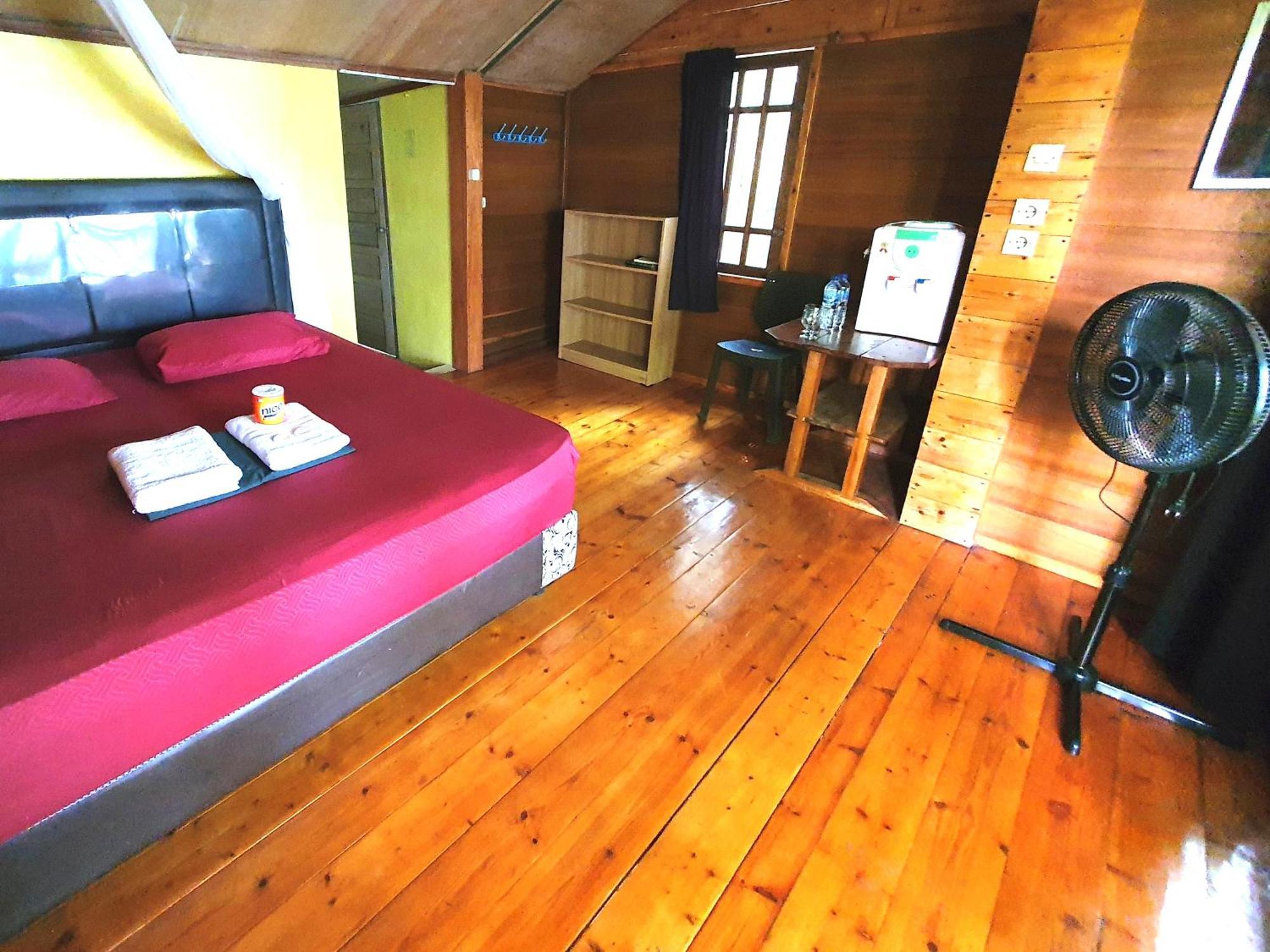 Santi Garden Bungalows Iboih Eksteriør billede